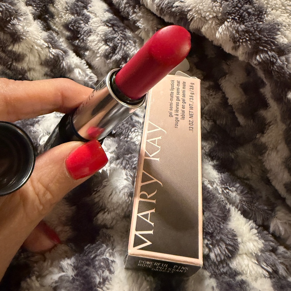 Mary Kay Bold Pink Lipstick